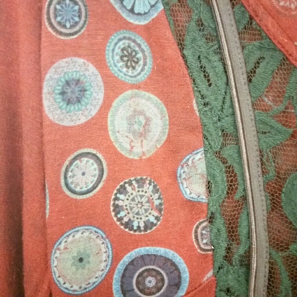 Scrapbook Originals Open Front Tunic Size Small - Picture 4 of 8
